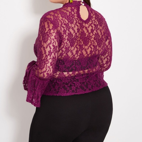 3X (22/24) Plus Size Bell Sleeve Sheer Top - Picture 2 of 5